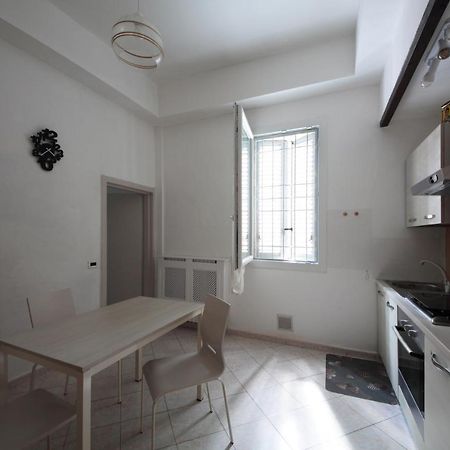 La Casa Di Gigi Tra Fiera E Universita Bologna Bagian luar foto